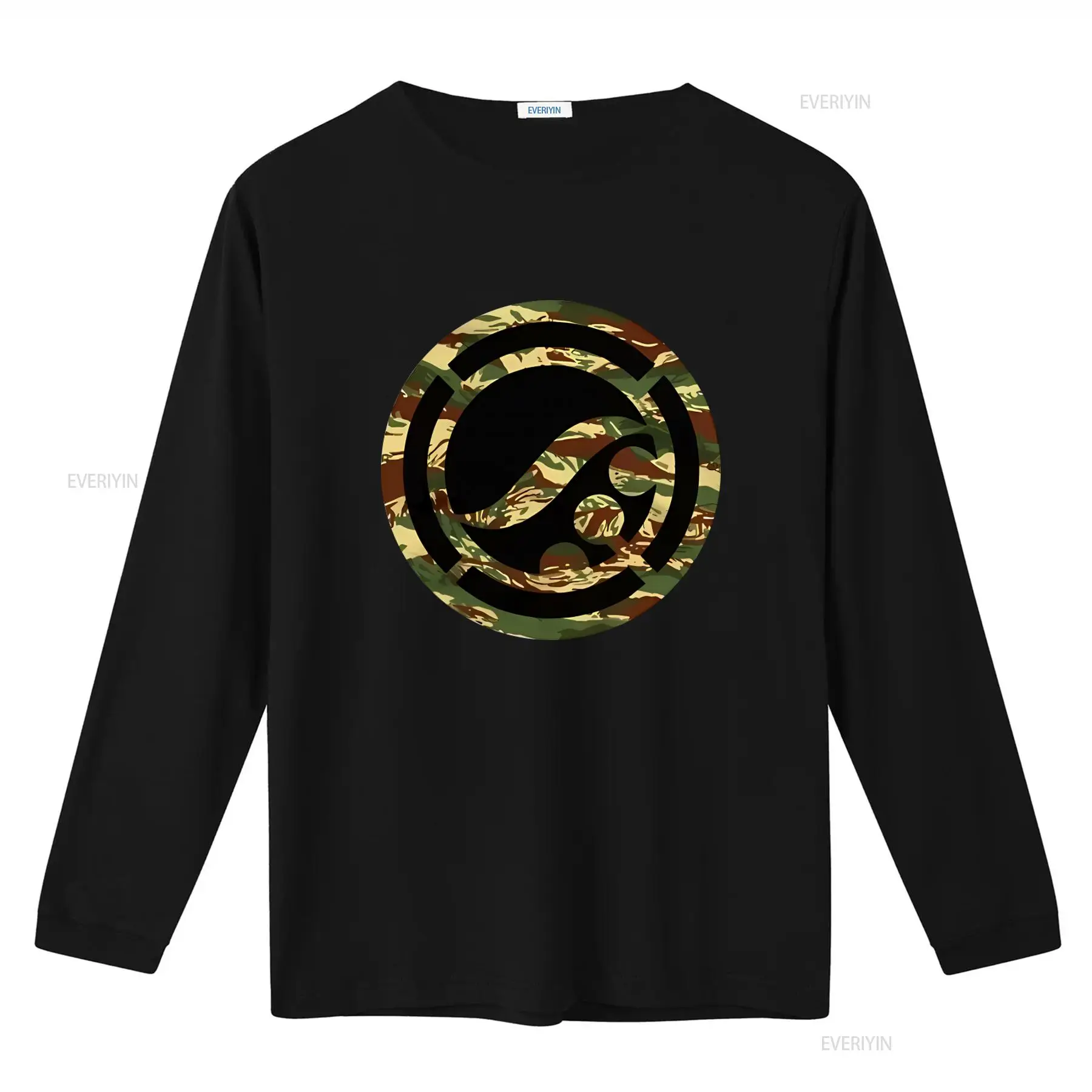 تي شيرت بتصميم مموه بشعار Shoy - مراجعة Streetwear Brand Logo Design وسعره