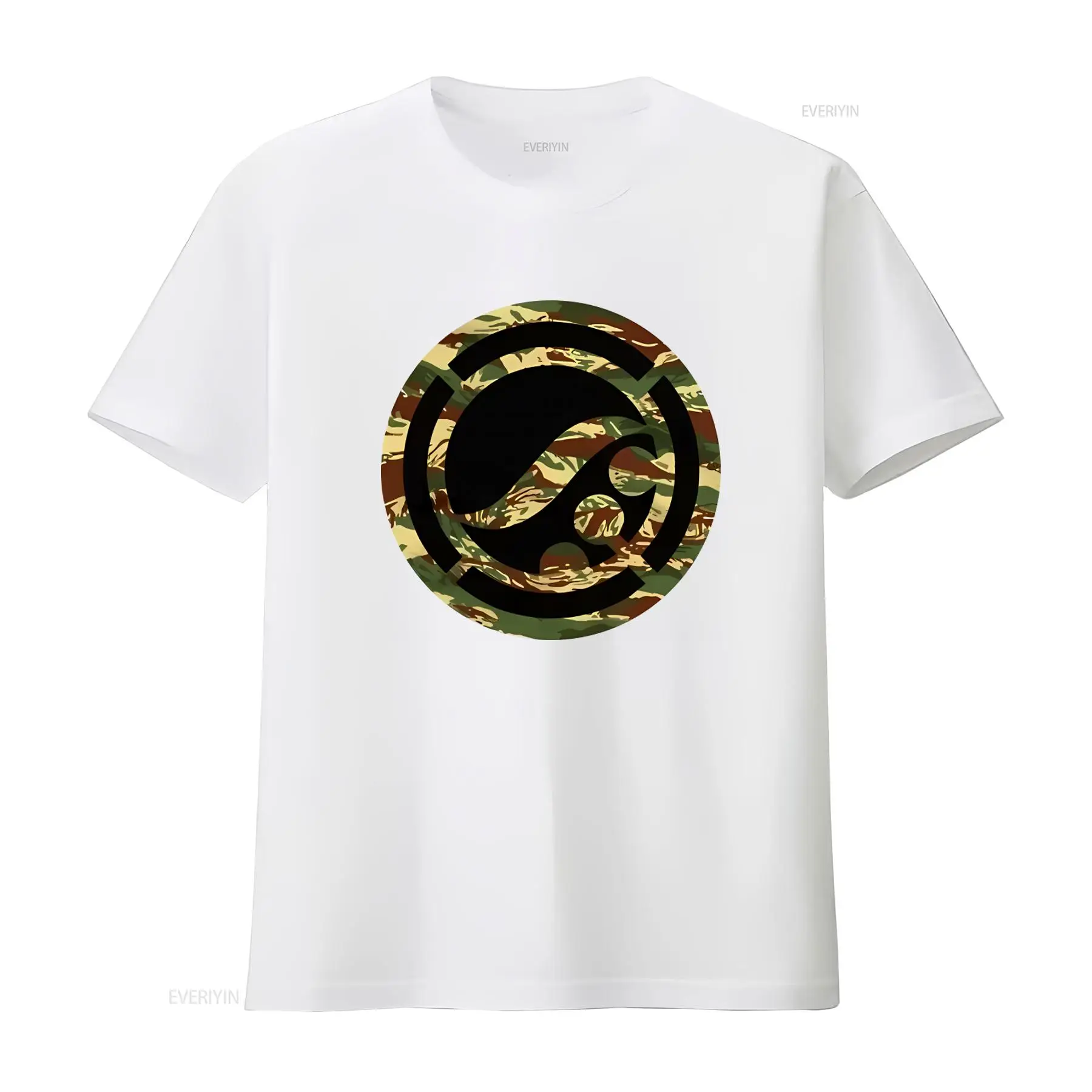 تي شيرت بتصميم مموه بشعار Shoy - مراجعة Streetwear Brand Logo Design وسعره