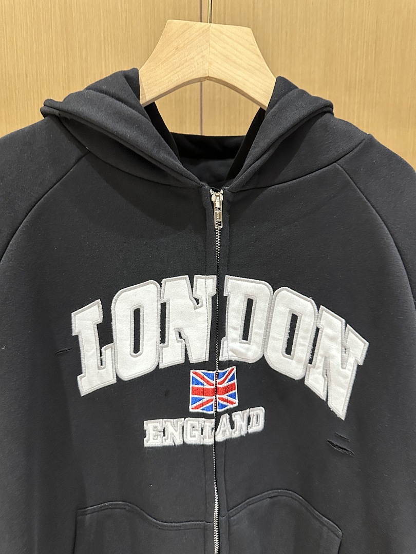 25S هودي بسحاب مغسول بتصميم مف - مراجعة Streetwear Brands London وسعره